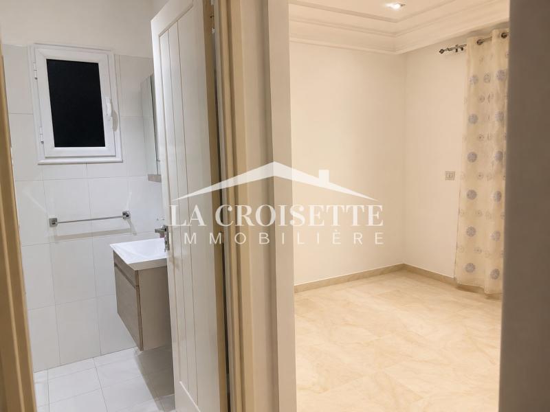 Appartement S+3 à La Soukra